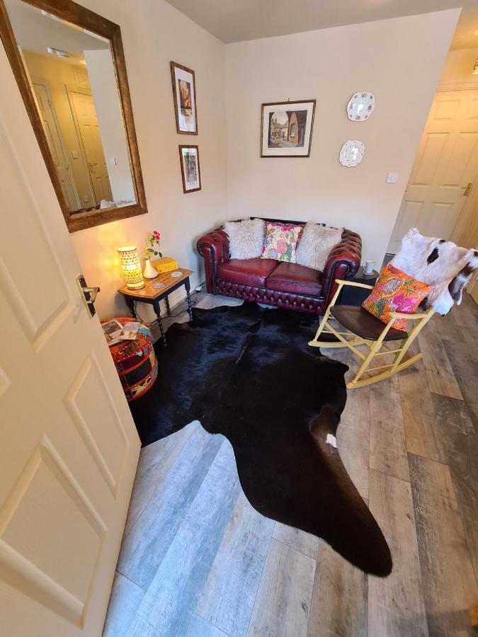 The Shambles By Spires Accommodation A Boho Styled Place To Stay Just 3 Miles From Birches Valley Visitors Centre Cannock Chase Rugeley Exterior foto